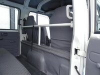 ISUZU Elf Panel Van PB-NKR81AN 2006 88,000km_31