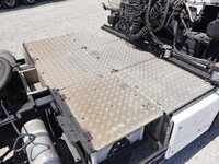 UD TRUCKS Quon Trailer Head 2PG-GK5AAD 2018 942,000km_15