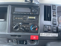 ISUZU Elf Aluminum Van TRG-NPR85AN 2019 196,331km_34