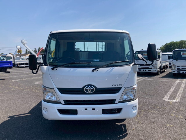 Toyoace Flat Body_2