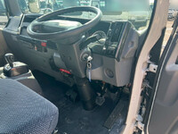 ISUZU Elf Double Cab BKG-NLR85AR 2011 22,574km_21