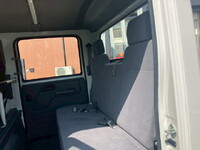 ISUZU Elf Double Cab BKG-NLR85AR 2011 22,574km_34