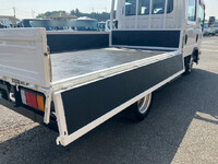 ISUZU Elf Double Cab BKG-NLR85AR 2011 22,574km_9