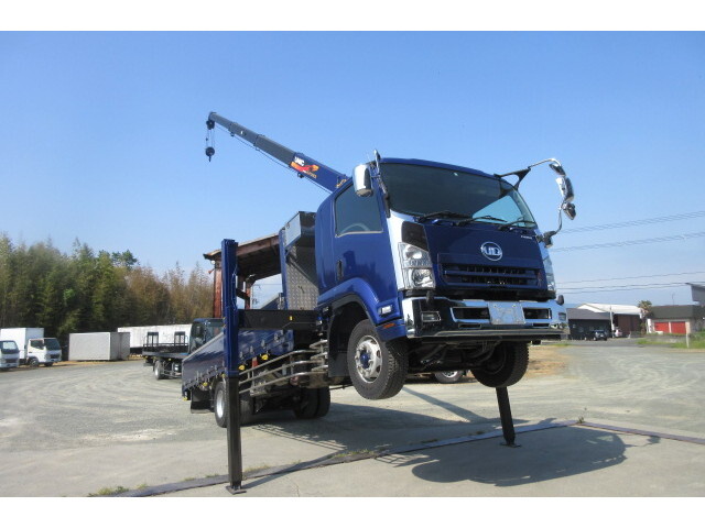 UD TRUCKS Condor Self Loader (With 4 Steps Of Cranes) 2PG-BTR90V2 2019 262,971km