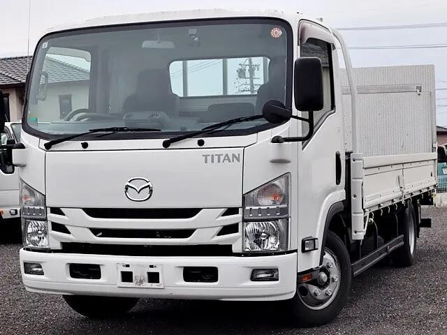 MAZDA Titan Flat Body 2RG-LPR88AR 2021 14,500km