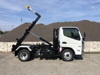 MITSUBISHI FUSO Canter Container Carrier Truck 2RG-FBAV0 2026 1,000km_6