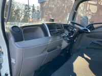 MITSUBISHI FUSO Canter Double Cab 2RG-FBA20 2021 25,972km_32