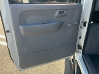MITSUBISHI FUSO Canter Double Cab TKG-FBA20 2015 29,960km_28