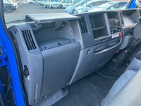 ISUZU Elf Double Cab TPG-NHR85A 2018 30,011km_32