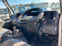 ISUZU Elf Double Cab 2RG-NJS88A 2020 97,430km_19