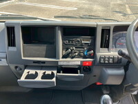ISUZU Elf Double Cab TRG-NHS85A 2018 38,417km_17