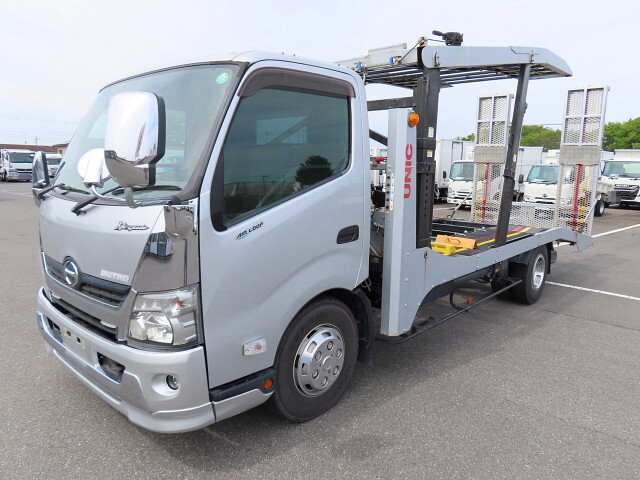 Dutro Carrier Car_1