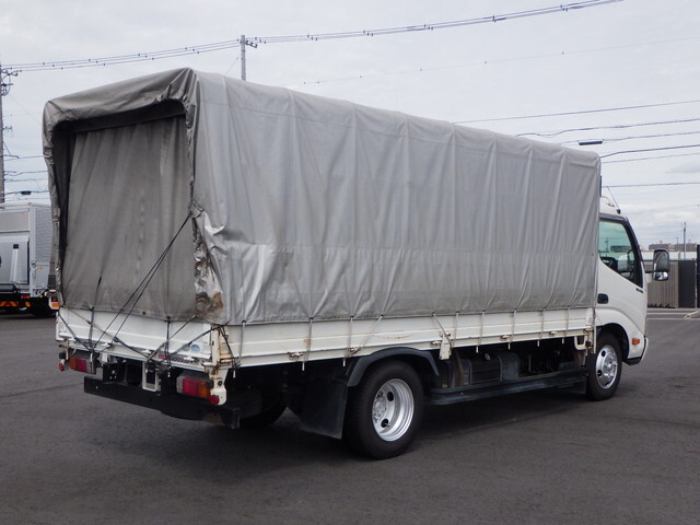Dutro Covered Truck_2