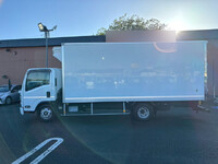 ISUZU Elf Refrigerator & Freezer Truck 2RG-NPR88AN 2019 42,348km_6