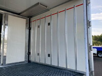ISUZU Elf Refrigerator & Freezer Truck TPG-NMR85AN 2017 120,137km_9