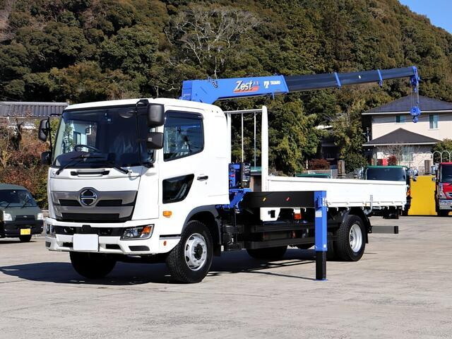 Ranger Truck (With 4 Steps Of Cranes)_1