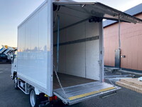 ISUZU Elf Aluminum Van TKG-NHS85AN 2014 58,968km_10