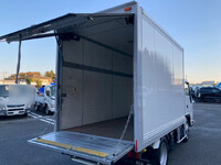 ISUZU Elf Aluminum Van TKG-NHS85AN 2014 58,968km_9
