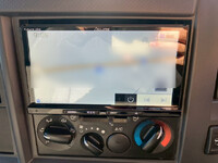 ISUZU Elf Bottle Van 2RG-NMR88AN 2019 28,014km_28