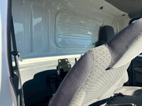 ISUZU Elf Bottle Van 2RG-NMR88AN 2019 28,014km_33