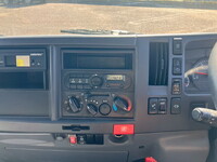 ISUZU Elf Aluminum Van TPG-NPR85YN 2016 147,990km_22