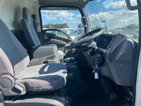ISUZU Elf Aluminum Van TPG-NPR85YN 2016 147,990km_28