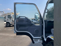ISUZU Elf Covered Truck PB-NKR81AR 2005 115,853km_32