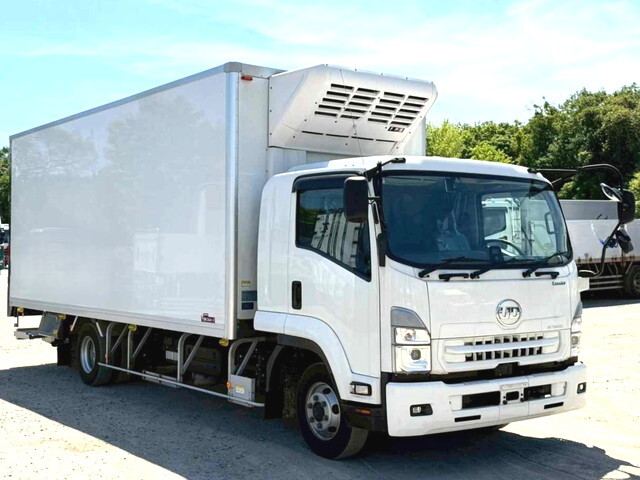 Condor Refrigerator & Freezer Truck_1