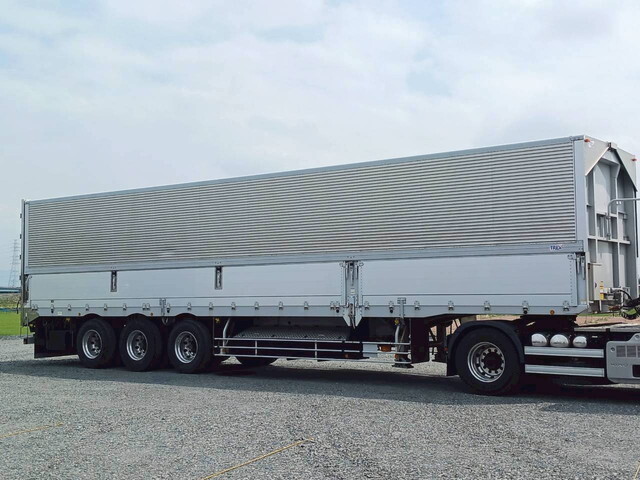 Others Others Gull Wing Trailer PFB34118 2019 0km