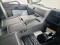 MITSUBISHI FUSO Super Great Trailer Head QKG-FP54VDR 2013 978,017km_20