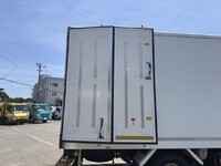 ISUZU Elf Refrigerator & Freezer Truck 2SG-NPR88AN 2021 29,636km_17