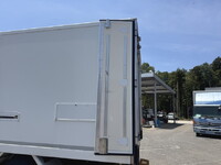 ISUZU Elf Refrigerator & Freezer Truck 2SG-NPR88AN 2021 29,636km_18