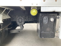 ISUZU Elf Panel Van TRG-NMR85AN 2016 77,000km_10
