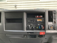 ISUZU Elf Panel Van TRG-NMR85AN 2016 77,000km_16