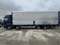 UD TRUCKS Quon Panel Wing 2PG-CG5CA 2022 200,000km_10
