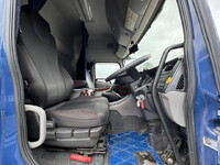 UD TRUCKS Quon Panel Wing 2PG-CG5CA 2022 200,000km_11