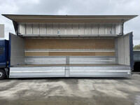 UD TRUCKS Quon Panel Wing 2PG-CG5CA 2022 200,000km_27