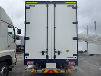 UD TRUCKS Quon Panel Wing 2PG-CG5CA 2022 200,000km_9