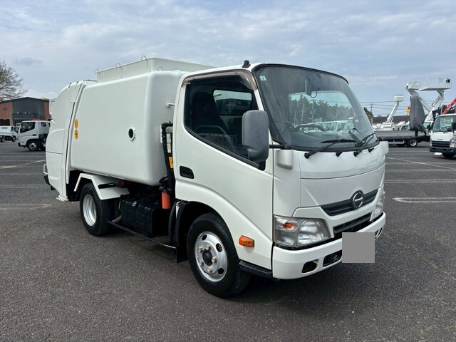 HINO Dutro Garbage Truck TKG-XZU600X 2015 7,954km