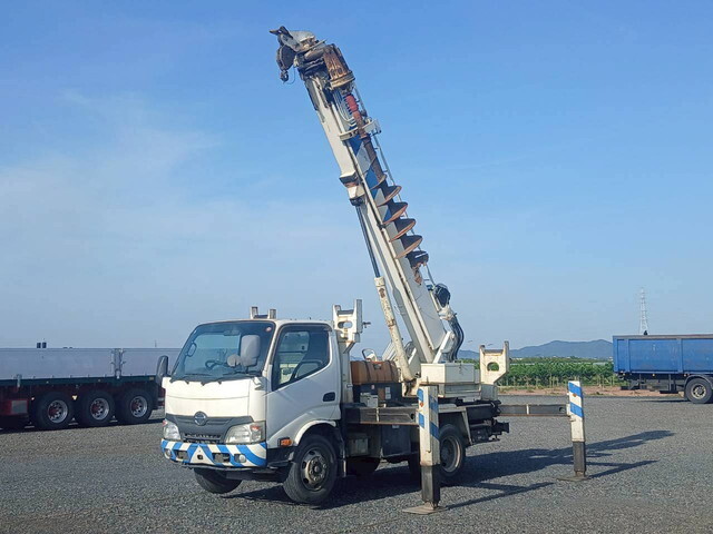 HINO Dutro Hole Digging & Pole Standing Cars TKG-XZU600F 2012 106,000km_1