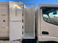 HINO Dutro Garbage Truck TKG-XZU600X 2013 133,714km_8