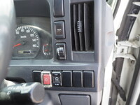 ISUZU Elf Panel Van TKG-NHS85AN 2014 74,249km_38
