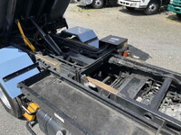 HINO Dutro Garbage Truck TPG-XZU600X 2017 102,450km_17
