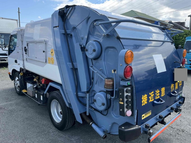 Dutro Garbage Truck_2
