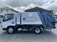 HINO Dutro Garbage Truck TPG-XZU600X 2017 102,450km_8