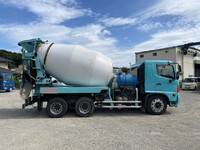 HINO Ranger Mixer Truck LDG-GK8JKAA 2012 176,000km_7