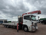 Quon Truck (With 4 Steps Of Cranes)