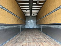 ISUZU Giga Aluminum Wing QKG-CYJ77B 2017 330,000km_10
