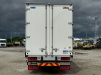 ISUZU Giga Aluminum Wing QKG-CYJ77B 2017 330,000km_7