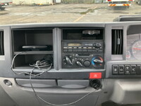 ISUZU Elf Cherry Picker TKG-NKR85AN 2015 200,686km_37